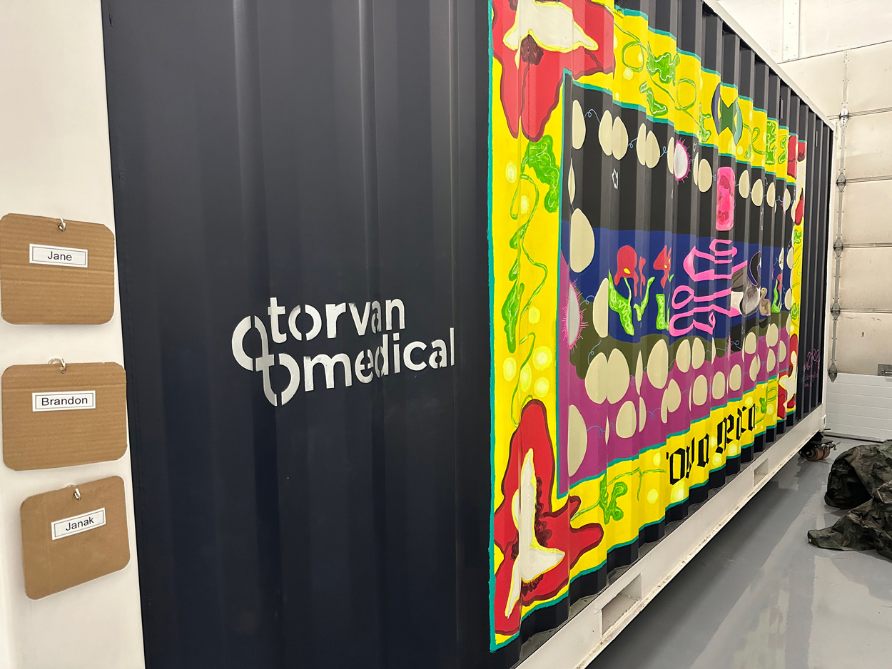 Torvan-Booth-Mural TPS Flushing Pump